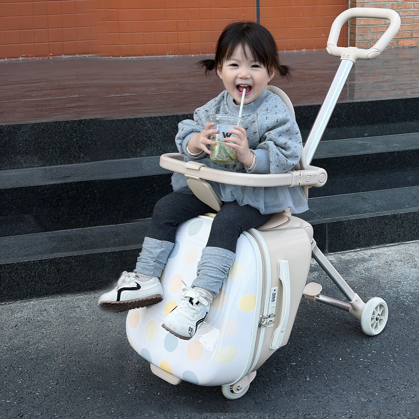 Baby Nursery Trolley - กระเป๋าเดินทางเด็ก Bunnyfly สามารถขี่และเดินได้ กระเป๋าเดินทางสำหรับเด็ก ทารกสามารถนำกระเป๋าเดินทางไปได้ รถเข็นเด็กแบบพับได้ขนาด